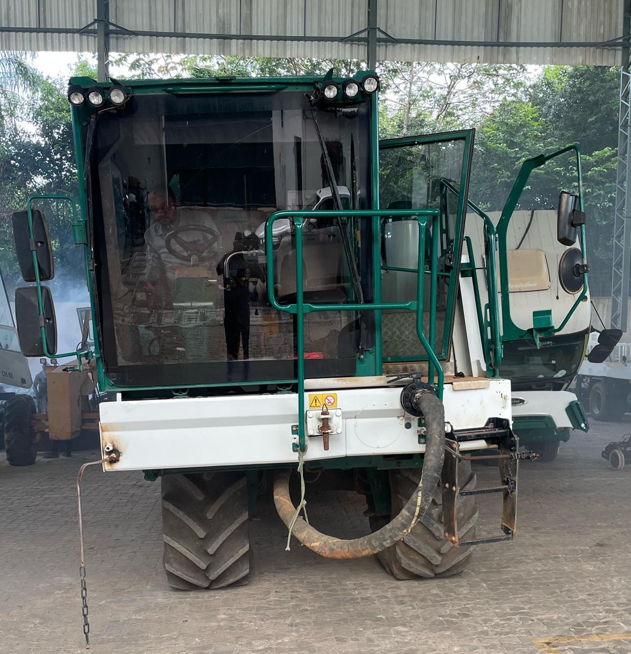 Recicladora Wirtgen WR200 Ano 2017 com 5.940 Horas - Thumbnail 5